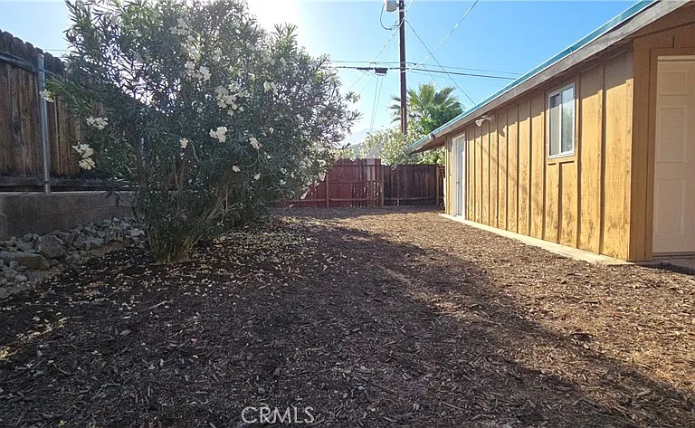 68277 Grandview Ave — Photo 36