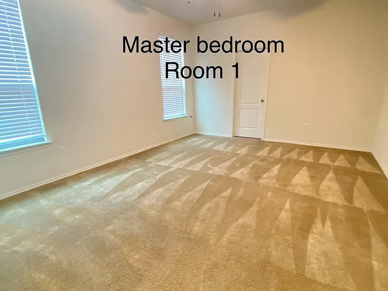 700 Screech Owl Dr — Photo 3