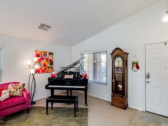 4th image of 2505 W Sawtooth Way