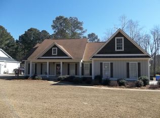 220 Carpenter Rd N, Tifton, GA 31793