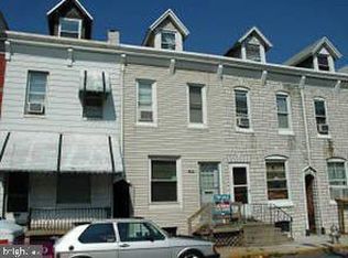 1028 Locust St, Reading, PA 19604