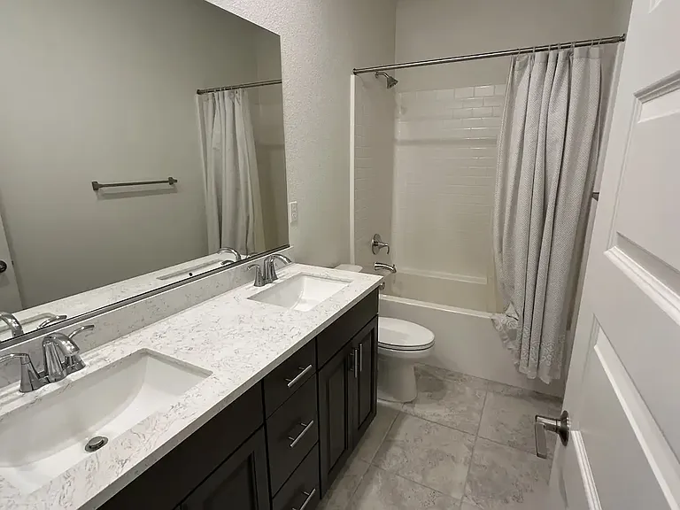 12749 Thorntonhall Dr — Photo 6