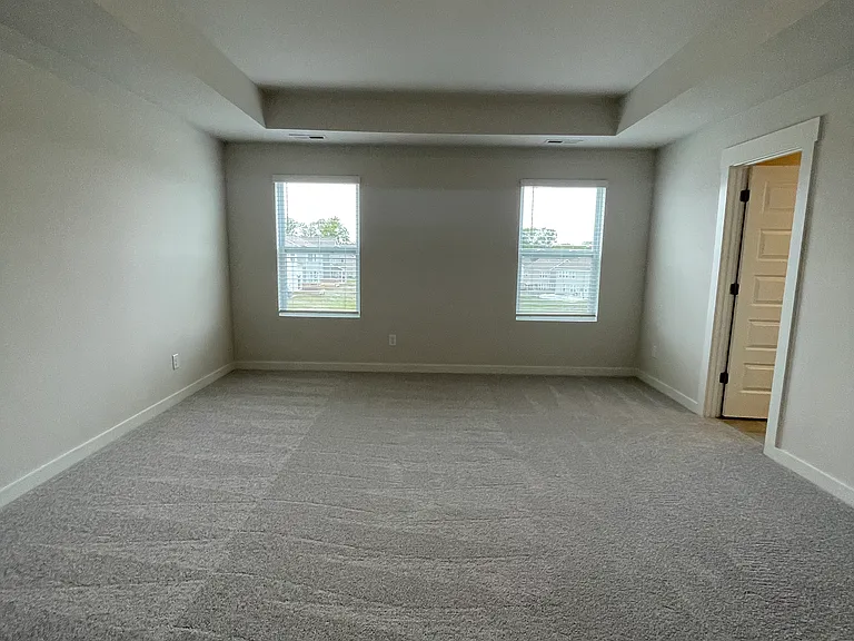 2458 Williams Ridge Dr — Photo 26
