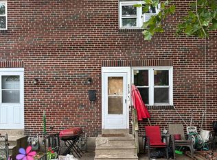 573 Snowden Rd, Upper Darby, PA 19082