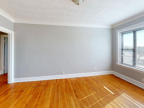 5th image of 4846-56 W North Ave #4852-2