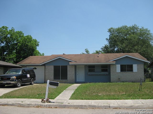 1st image of 1618 Lone Oak Ave