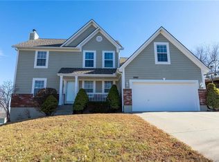 2401 SW Mitchell St, Oak Grove, MO 64075