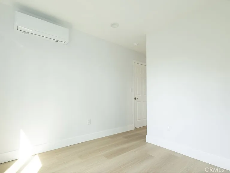4937 Taft St #ADU — Photo 16