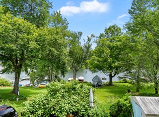 44 N Lake Shore Dr, Brookfield, CT 06804
