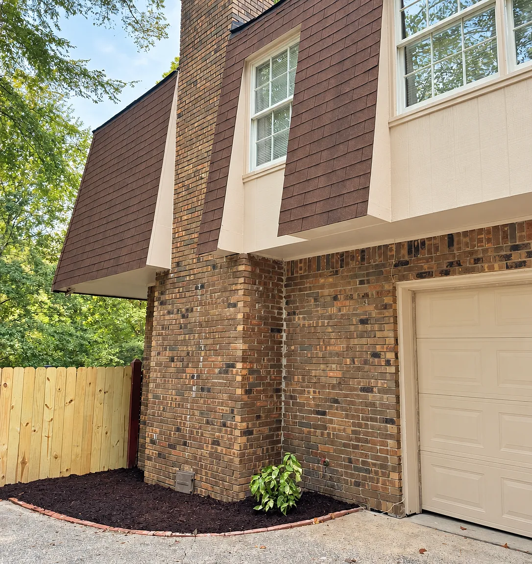 4 bed, 2300 sqft, $2,150 — Photo 4