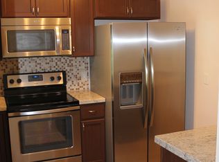 3905 N Nob Hill Rd APT 104, Sunrise, FL 33351