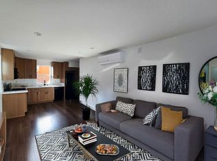 7215 1/2 S Van Ness Ave, Los Angeles, CA 90047