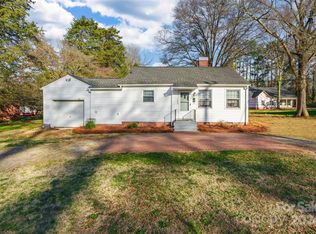 1222 India Hook Rd, Rock Hill, SC 29732