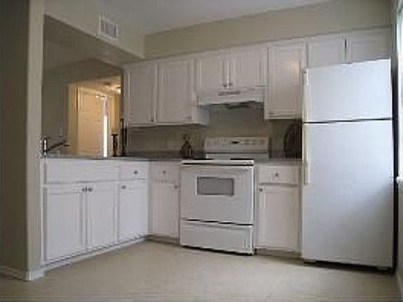 4th image of 1108 W Stubbs St