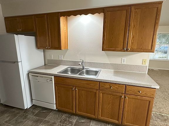 5th image of 4595 & 4597 Samantha Ave NE #4595