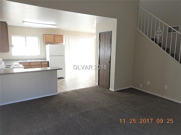 3rd image of 5227 Greene Ln APT D