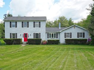 355 Liberty Rd, Stewartsville, NJ 08886