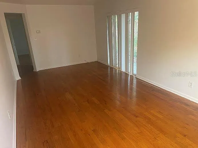 3302 W Wallace Ave — Photo 10