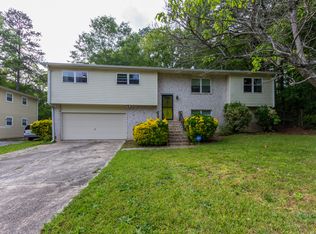 6095 Connell Rd, College Park, GA 30349