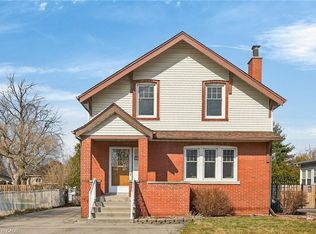 257 Queensdale Ave E, Hamilton, ON L9A 1L3