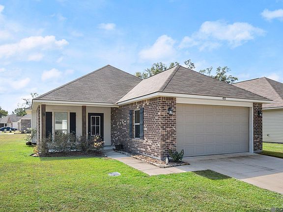 2nd image of 655 Pine Hollow Dr