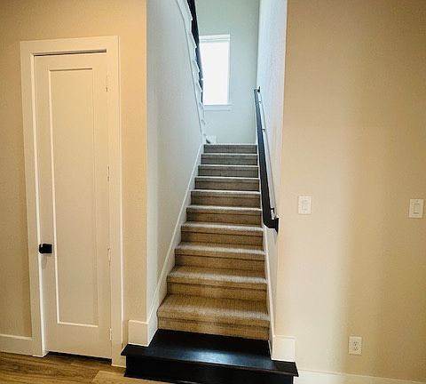 4th image of 16956 Leatherflower Blvd