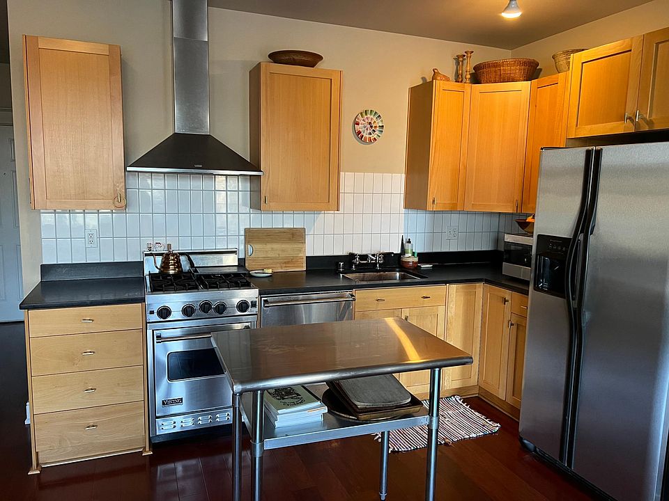 1st image of 2920 Eastlake Ave E APT 206