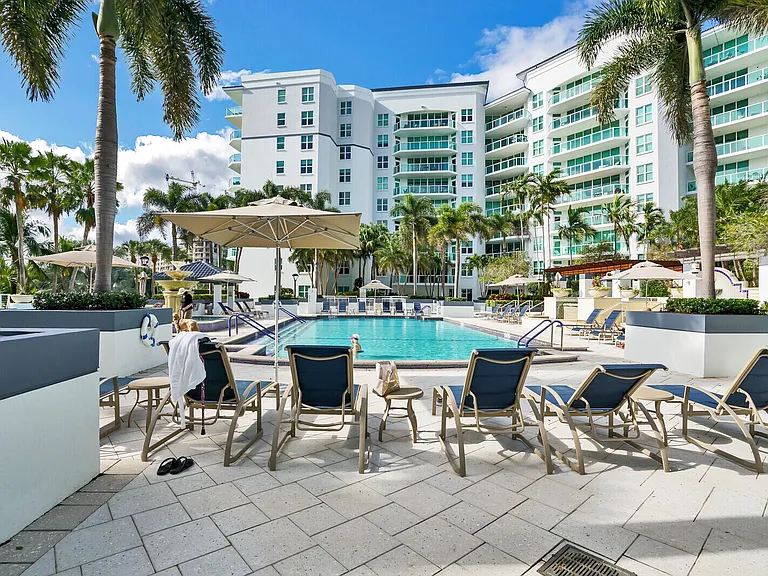 550 SE Mizner Blvd #B209 — Photo 49