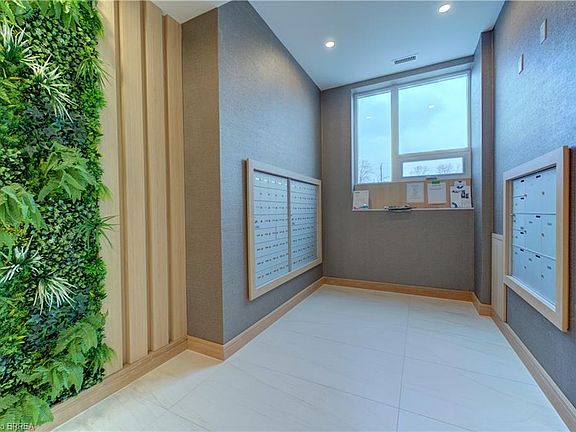 5th image of 34 Norman St #506