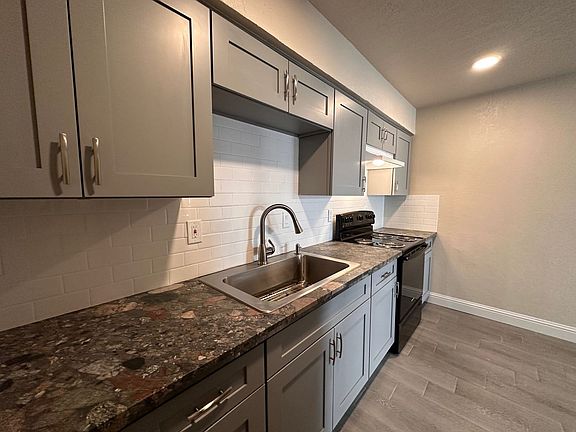 2nd image of 116 N Yosemite Ave #104
