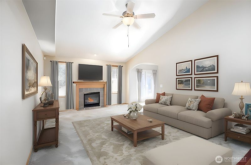 5th image of 2703 5th Street SW