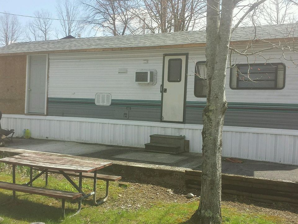 1st image of 5355 Parkway E #92