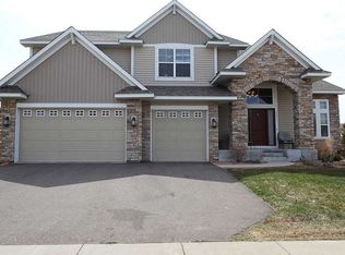 10893 Maple Blvd, Woodbury, MN 55129