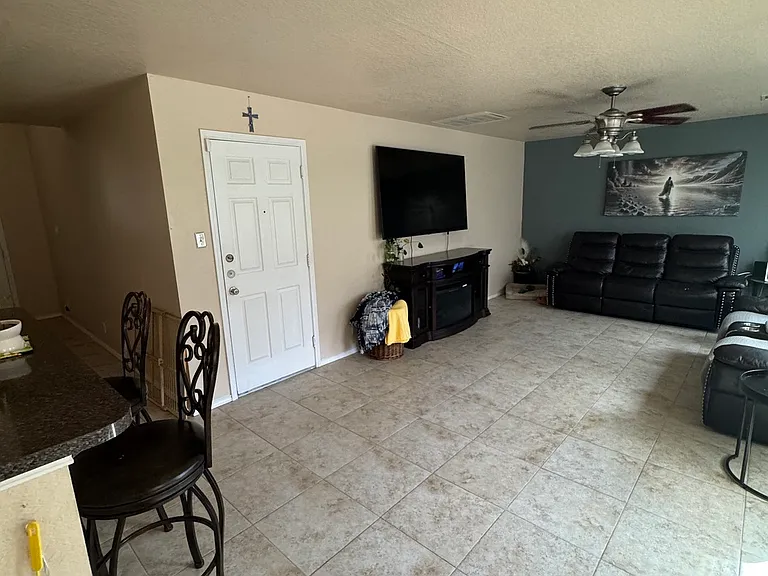337 Longhorn Way — Photo 9