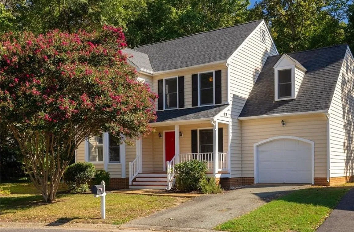 4 bed, 1970 sqft, $2,600 — Photo 1