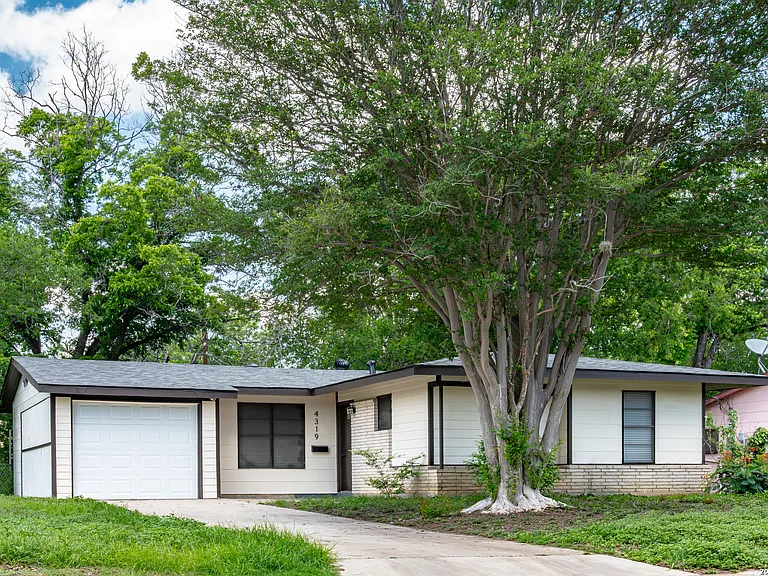 4319 Algruth Dr — Photo 1