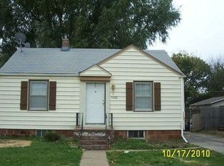 1152 S Greenwich St, Grand Island, NE 68801