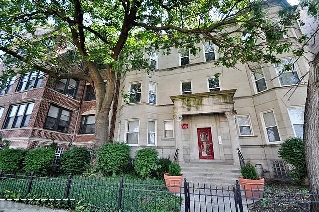 1st image of 73 E Elm St #1317