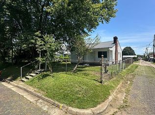2 27th St, Huntington, WV 25702