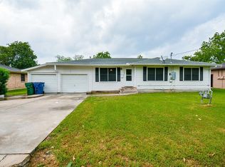 103 Eleanor St, Sweeny, TX 77480