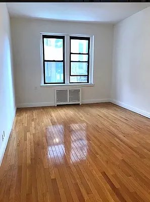 Rented by CitySites Real Estate Group | media 10