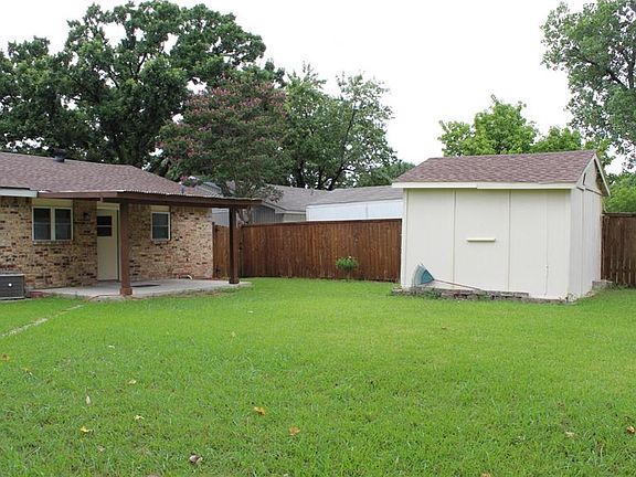 5th image of 4036 Charter Dr