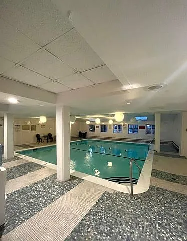 1 bed, 600 sqft, $1,900 — Photo 2