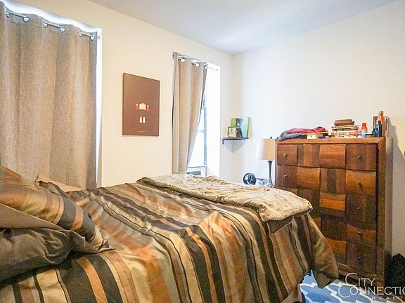 4th image of 417 E 12th St APT 4B