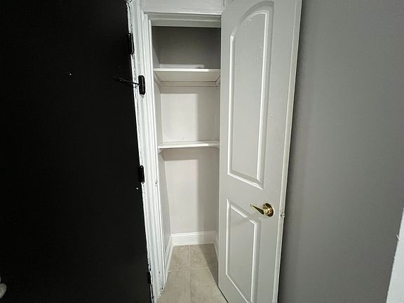 5th image of 237 56th St #1
