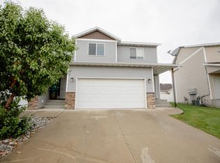 4267 51st St S, Fargo, ND 58104