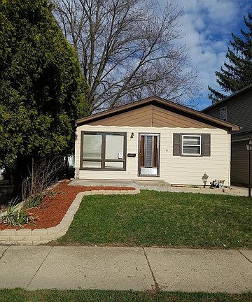 2nd image of 1723 N 36th Ave