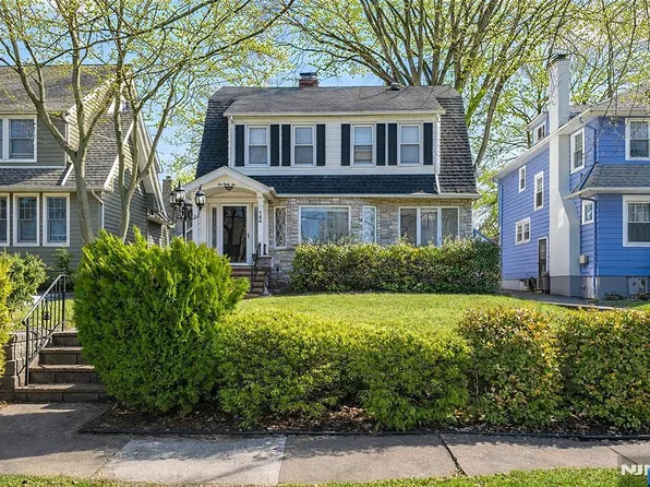 185 Larch Ave, Teaneck, NJ 07666