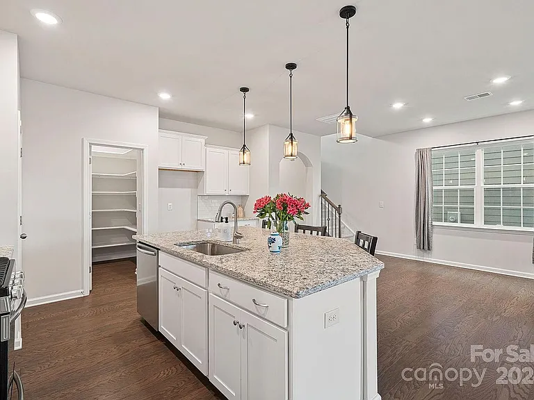 4041 Whipcord Dr — Photo 22