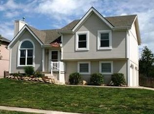 11027 N Lewis Ave, Kansas City, MO 64157